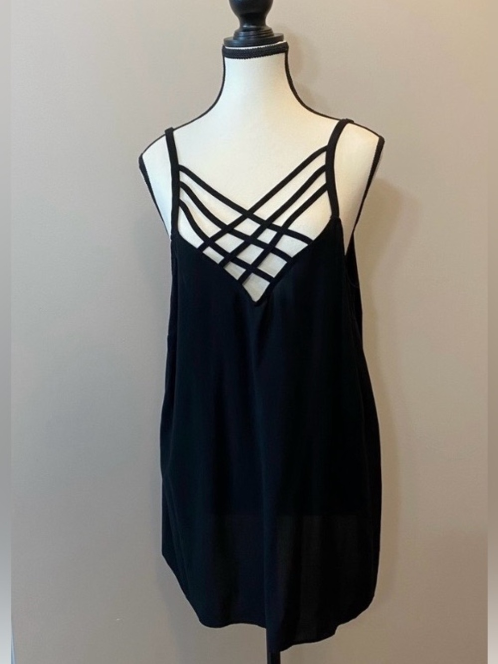 Torrid Sophie overlay top EUC Torrid Size 0